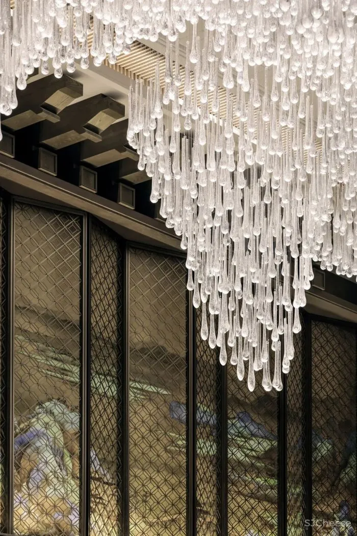 以《千里江山图》为灵感,打造生活与美学并存的空间。