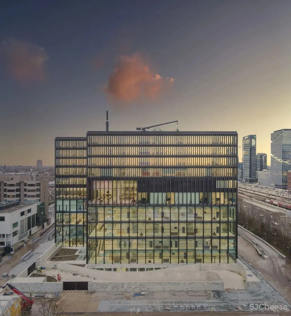 新阿姆斯特丹法院 荷兰最大、最权威的法院