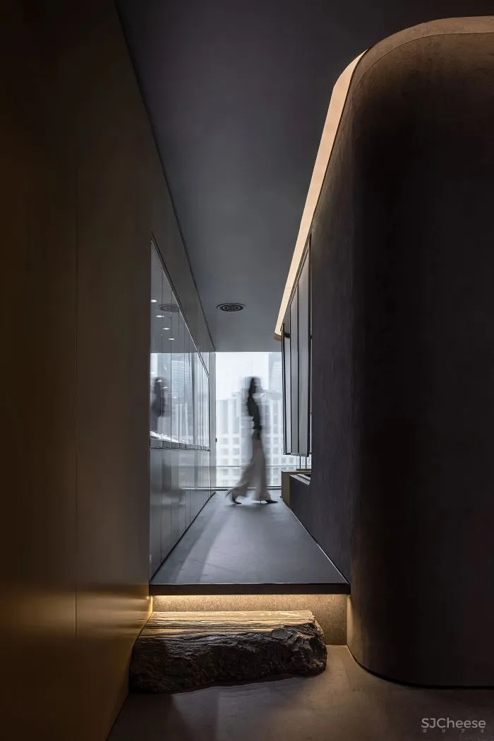 郑小馆新作|缔造臻品,节奏起伏的“寻宝”空间