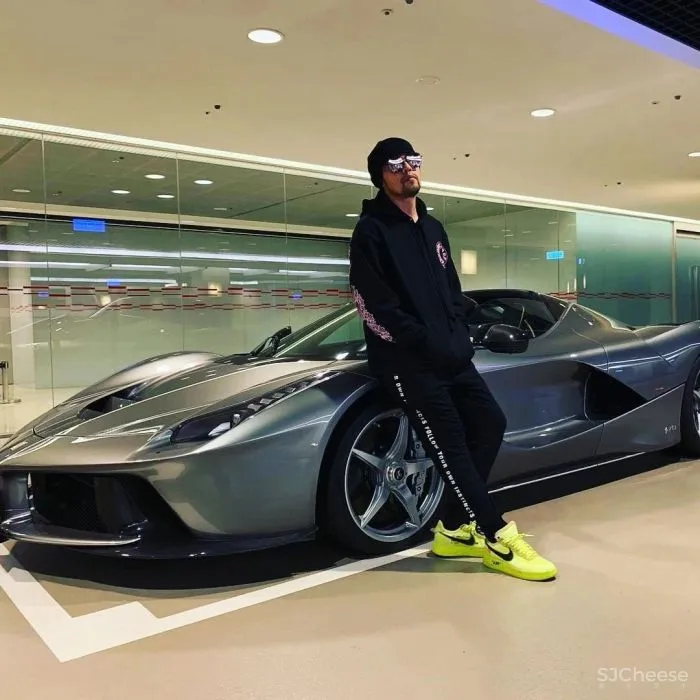 走进周杰伦的豪宅！1.4亿豪华大平层，坐拥台北全景，周董霸气直言：我家没邻居