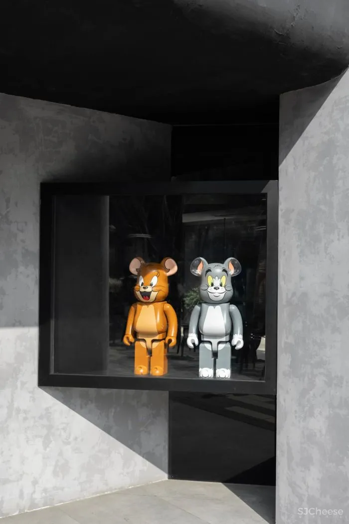 Topworks Lab×CREM@:潮玩运输计划