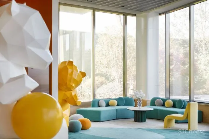 EH DESIGN 空间 金地·奥园格林云尚售楼处：自然的生长