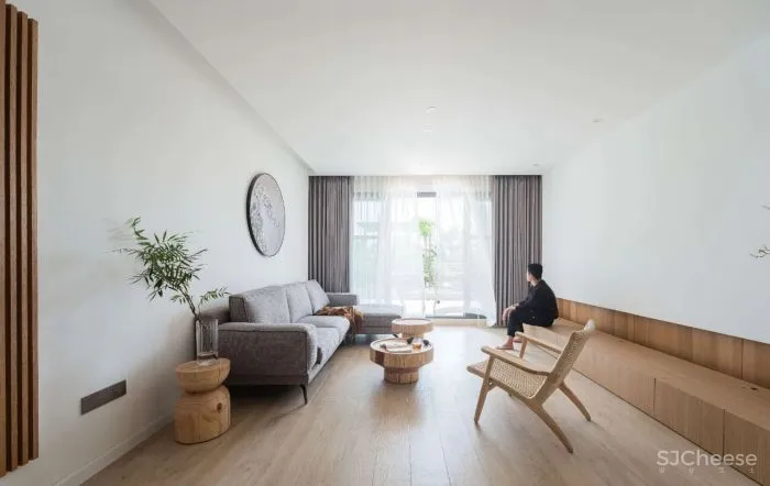 纯白与原木色系,回归家的质朴与纯粹 成都初一设计