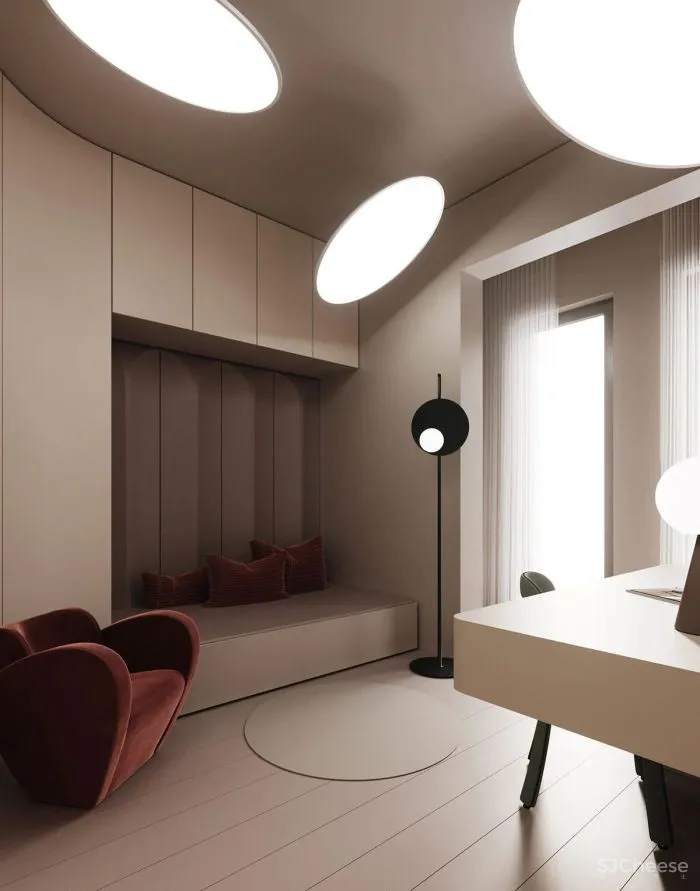 「未来派」漫游极简空间