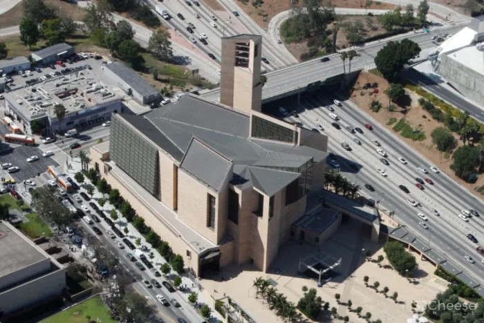 拉斐尔·莫内欧丨与历史对话才是当代建筑的价值所在