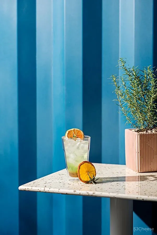 越南新开的创意咖啡馆,这设计很“养眼”