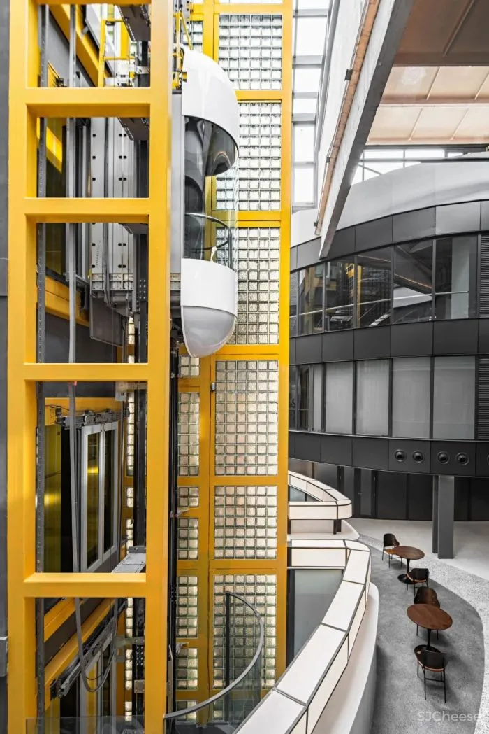 老厂房转身变新花园·中关村数创产业基地 清石设计「星作」