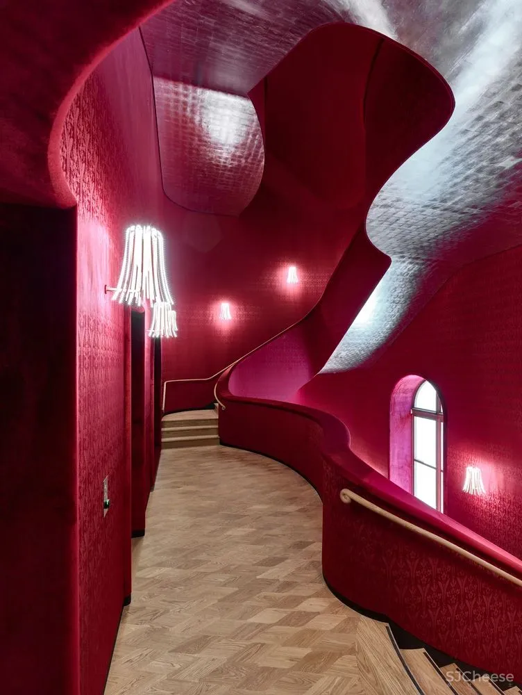 赫尔佐格-德梅隆新作:巴塞尔旧赌场改造