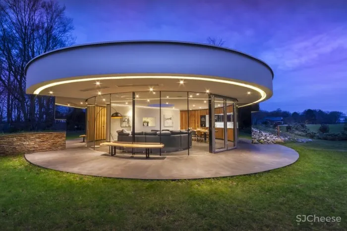 为一条狗设计的全景别墅