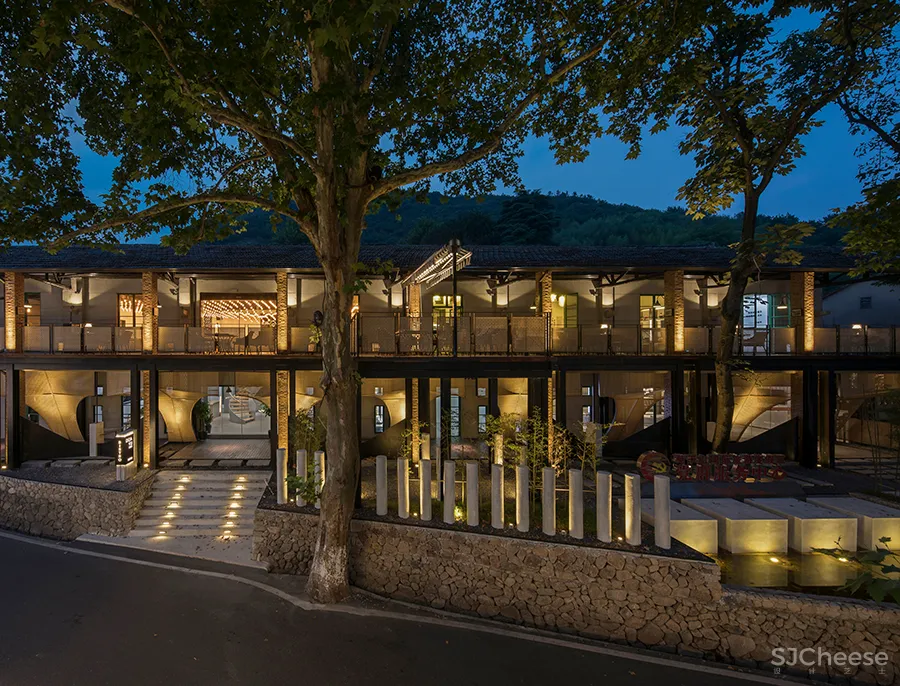 李聪 - 陈书灏 • 莫干山蚕种场｜历史保护建筑“化茧成蝶”