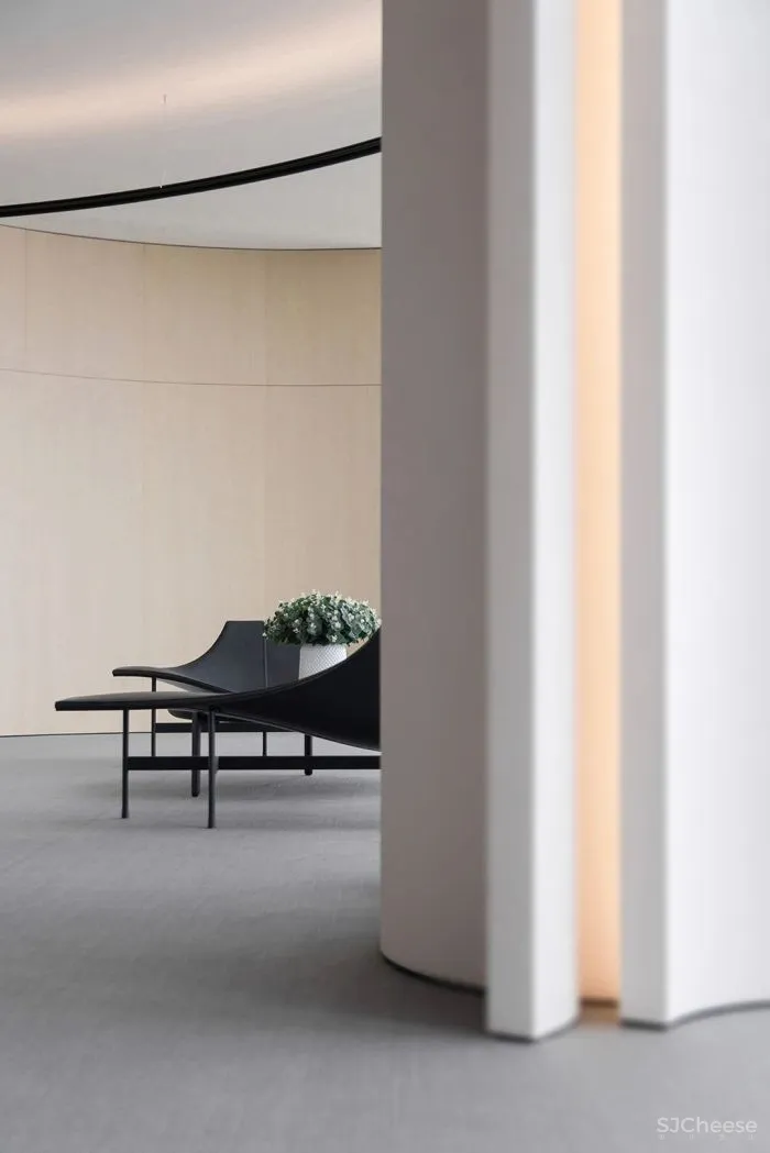 新作丨 YuQiang-Partners 游走于直线与曲线的极简设计