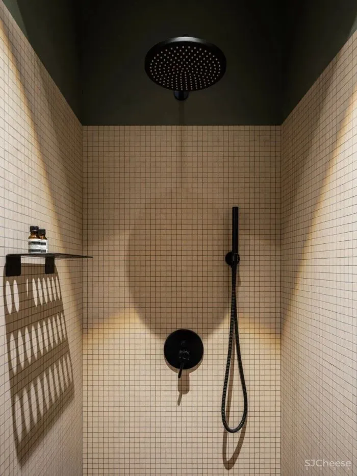 二人世界如此惬意，窝在家里也是一种幸福