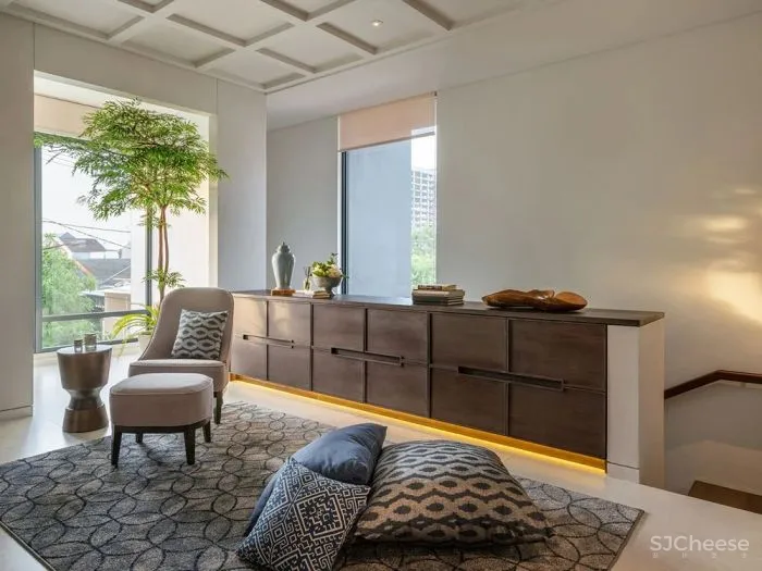 和谐且愉快的空间体验丨J住宅