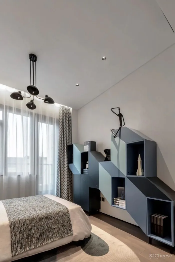 新作|艺烁国际:135㎡梦幻空间中的速度与激情