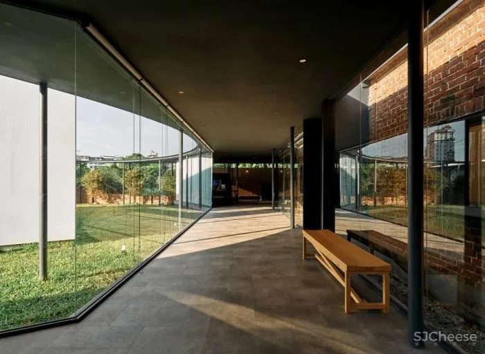 新作 游走于廊道间 告别三合院 CYS.ASDO