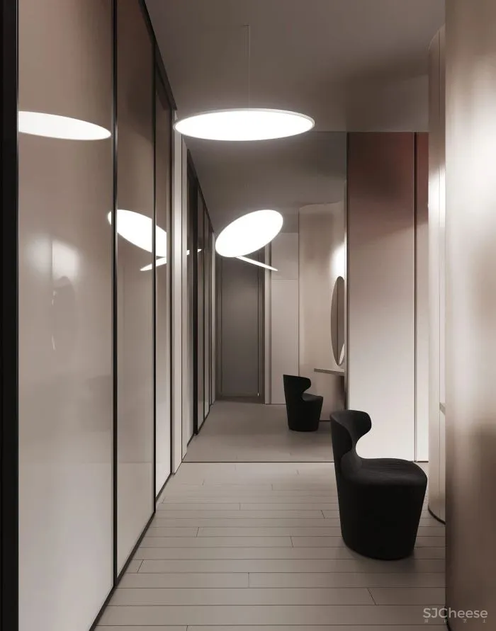 「未来派」漫游极简空间