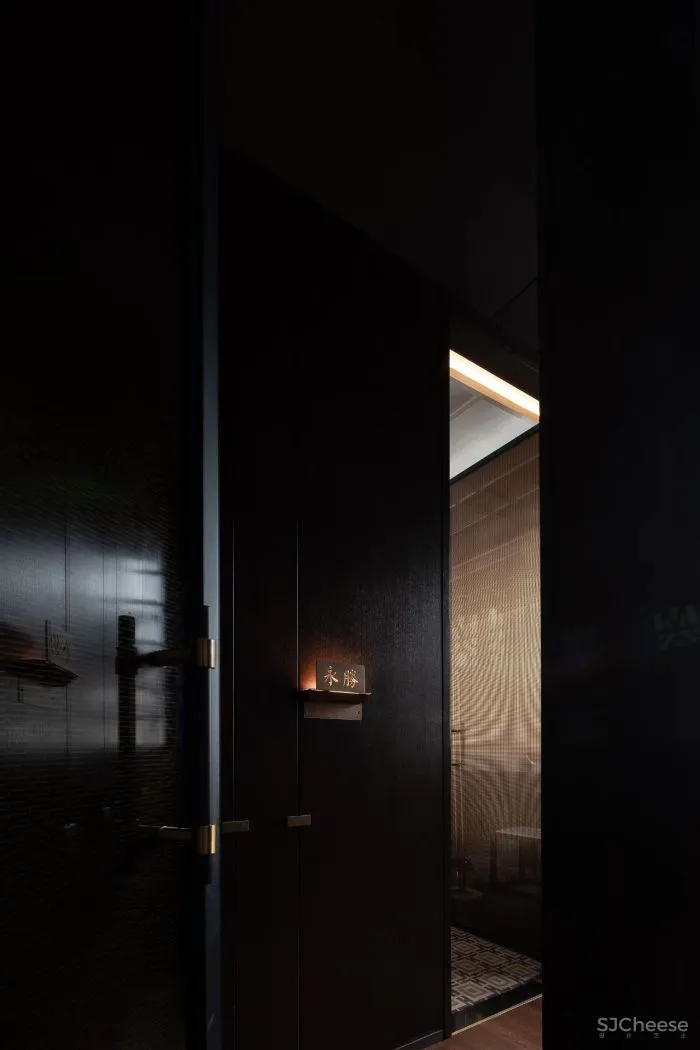 南筑设计苏阳 × 定胜堂餐厅:朦胧江南