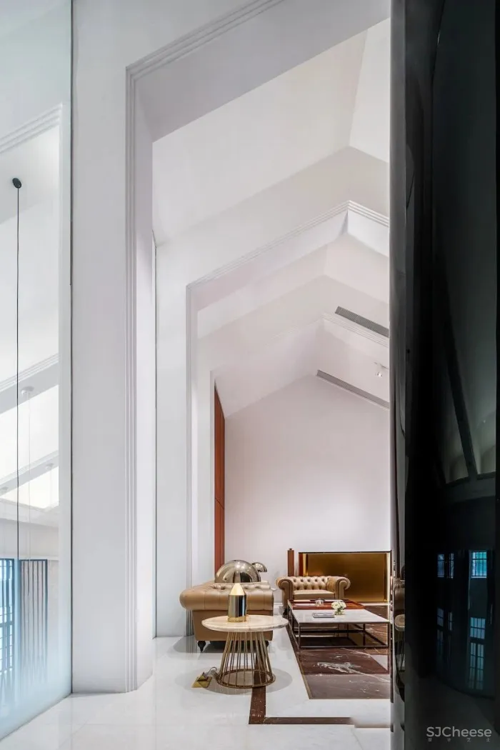 重庆18T,像“梯”一样生长!