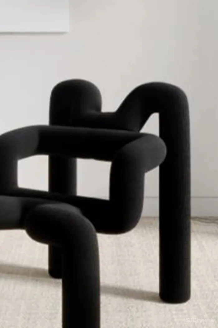 布鲁盟新作 丨折衷主义与艺术共鸣