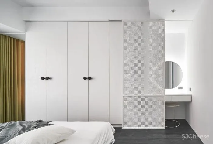 Confident Black, White - Yellow Interiors