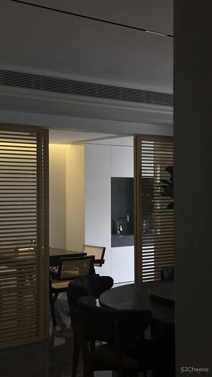 新作|方日新 • 庐州 翠园|这间地复式院落私宅,采光通风极好