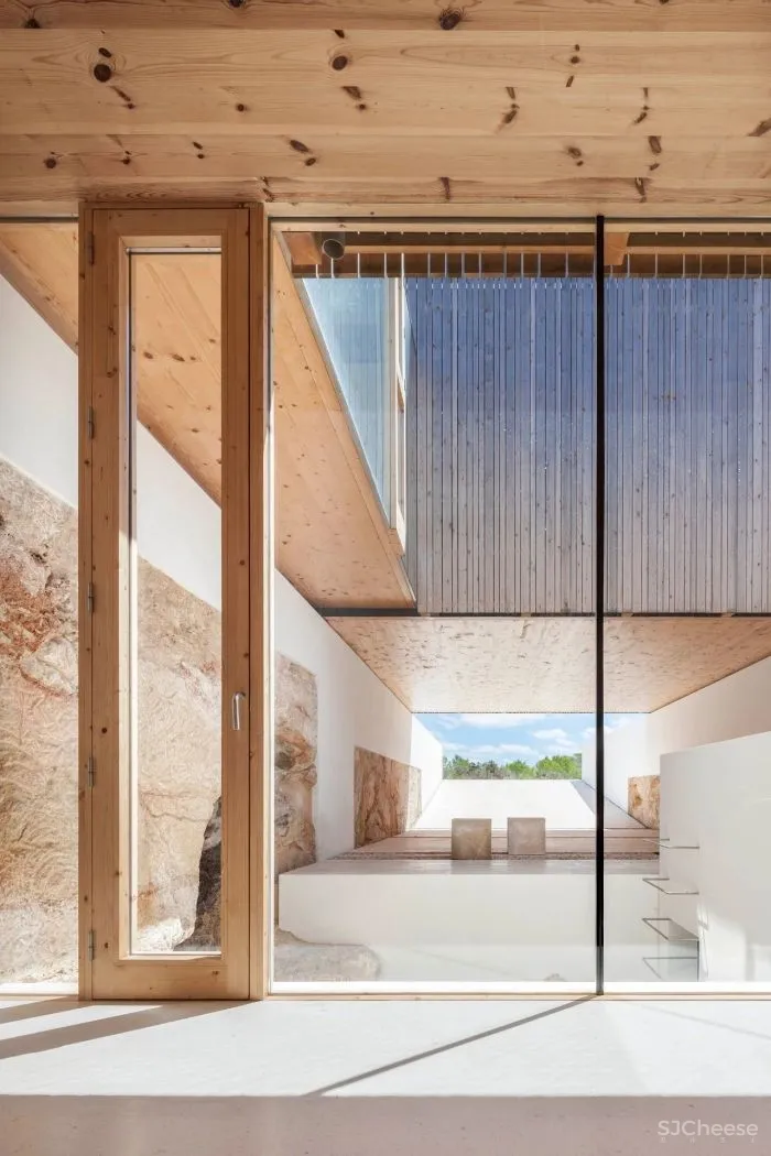 朴素的极简主义住宅