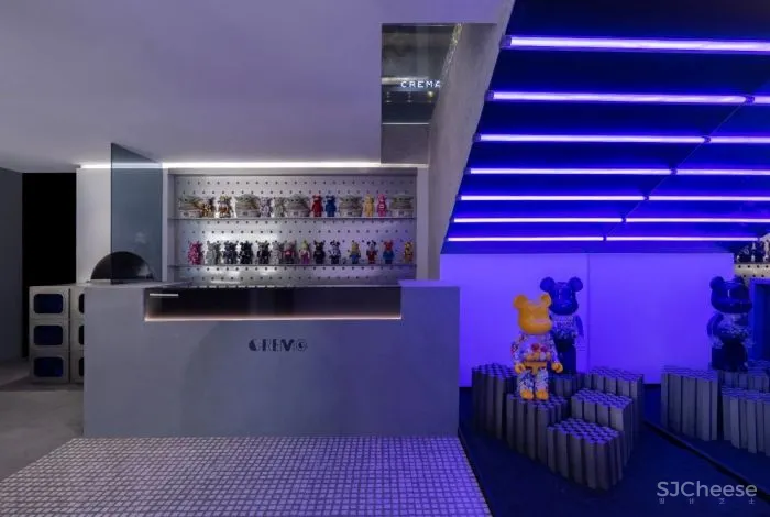 Topworks Lab×CREM@:潮玩运输计划