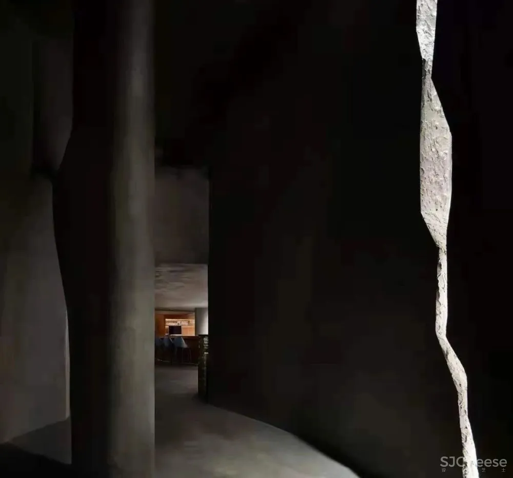 大匠新作丨 垣•酒吧:虚无与真实的交织