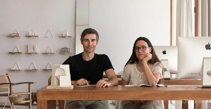 94㎡原木住宅里的光影魔术，开启夏日梦幻之旅！