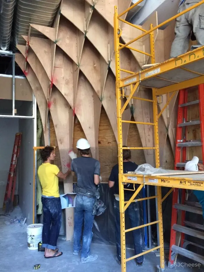 看“高迪粉”设计的公寓楼，如何致敬经典！