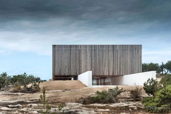 朴素的极简主义住宅