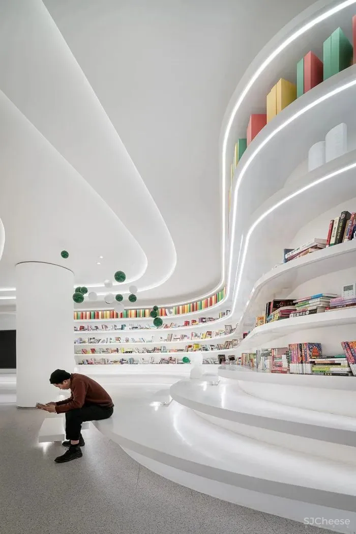 星际探索之旅—保山·新鸥鹏教育城销售中心 EHOO易虎设计