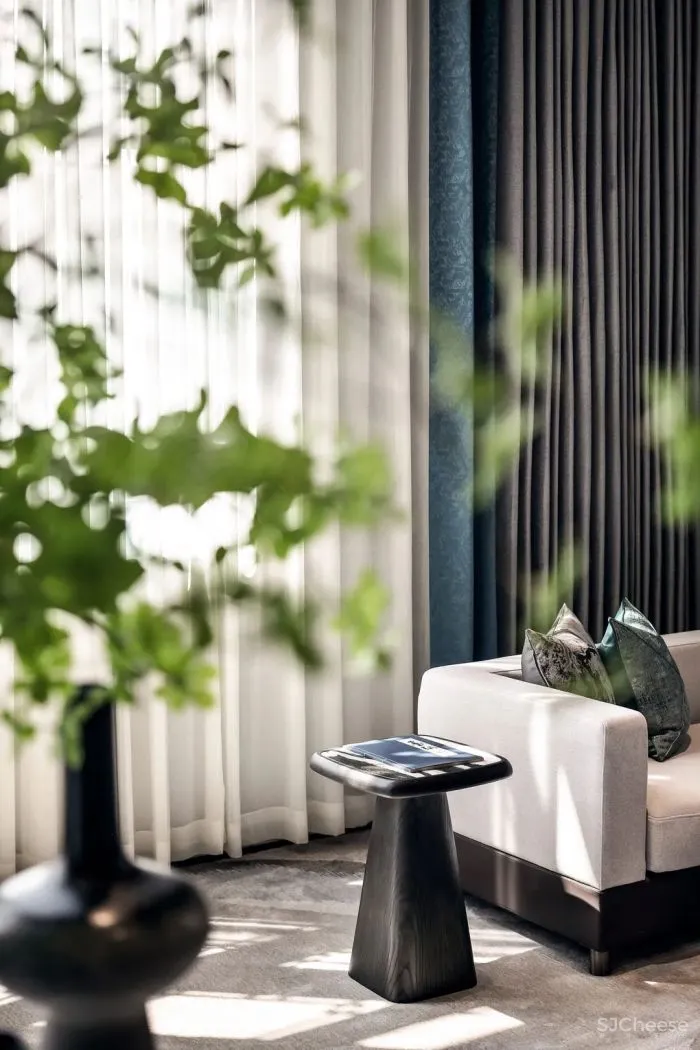 以《千里江山图》为灵感,打造生活与美学并存的空间。