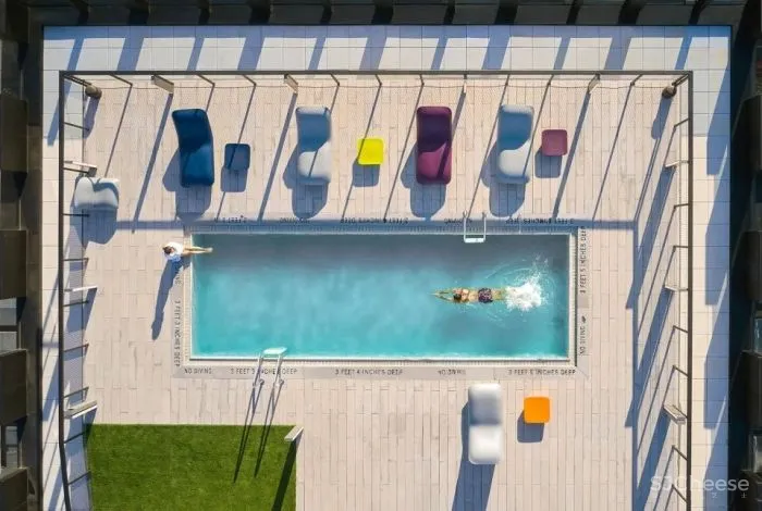 BIG新作 缓缓倾斜的立面 The Smile多功能住宅楼