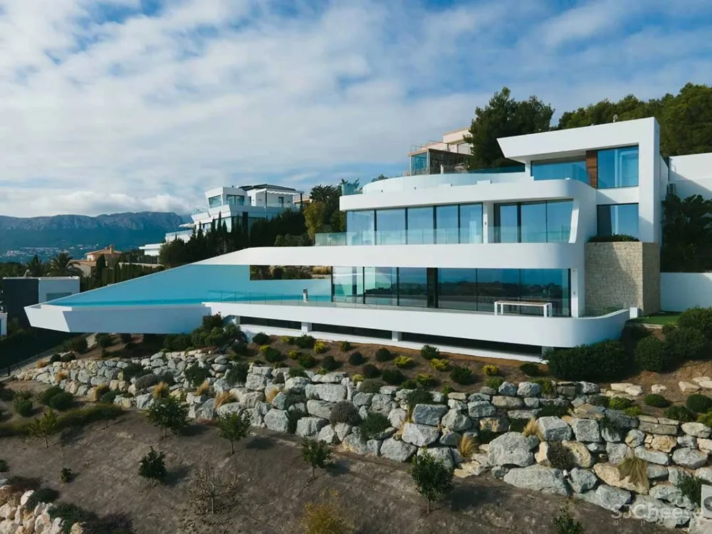 极简住宅设计，屋檐下的那抹灯带是最好的风景