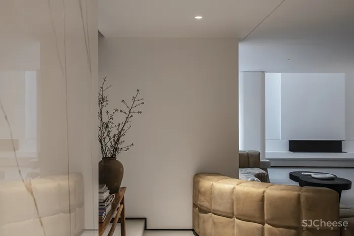 新作|方日新 • 庐州 翠园|这间地复式院落私宅,采光通风极好