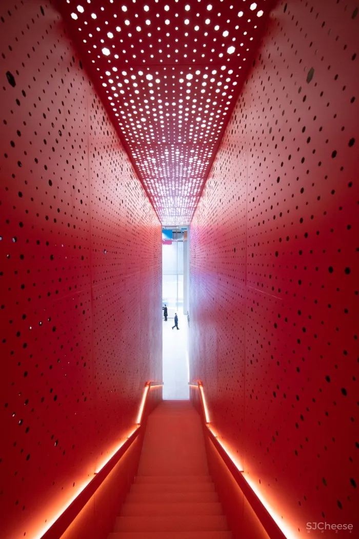 人文、艺术、对话 北京丽泽平安金融中心E01办公大堂