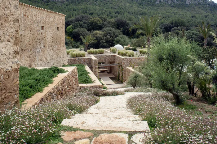 建筑师开的民宿,用设计还原空间的本质