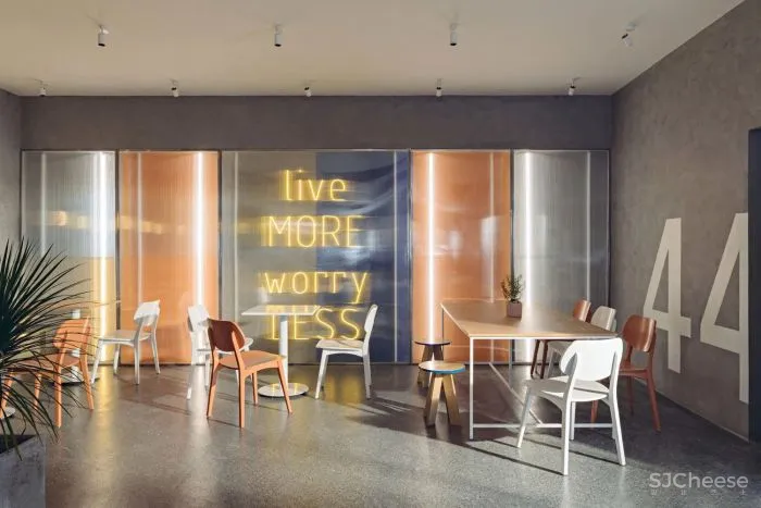 越南新开的创意咖啡馆,这设计很“养眼”