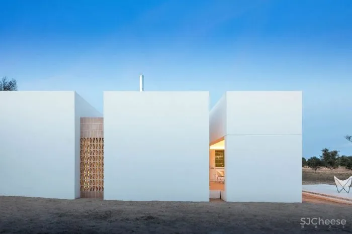 朴素的极简主义住宅