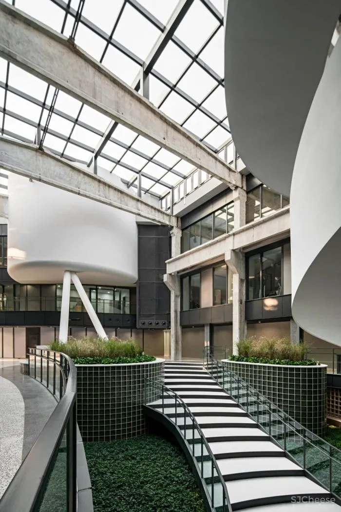 老厂房转身变新花园·中关村数创产业基地 清石设计「星作」