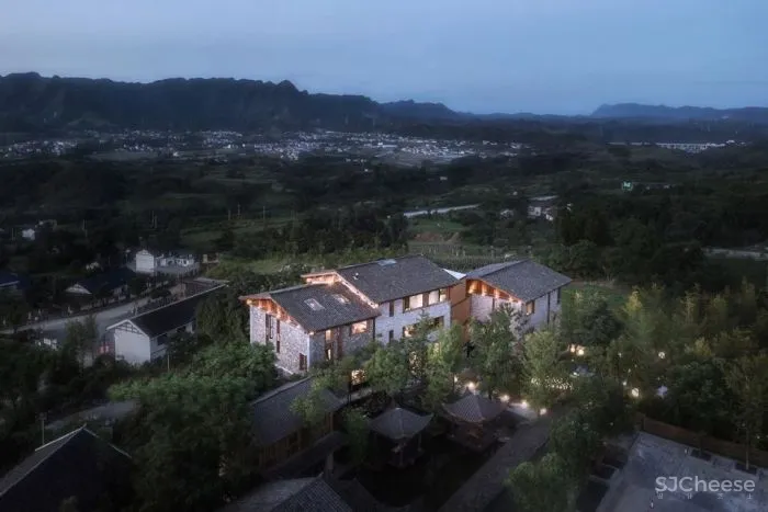 远山近林皆为景:张家界绝景民宿林语山房