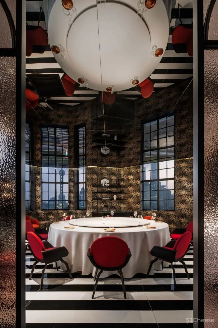 GID.曾建龙力作 上海外滩顶级餐厅「九储堂」设计