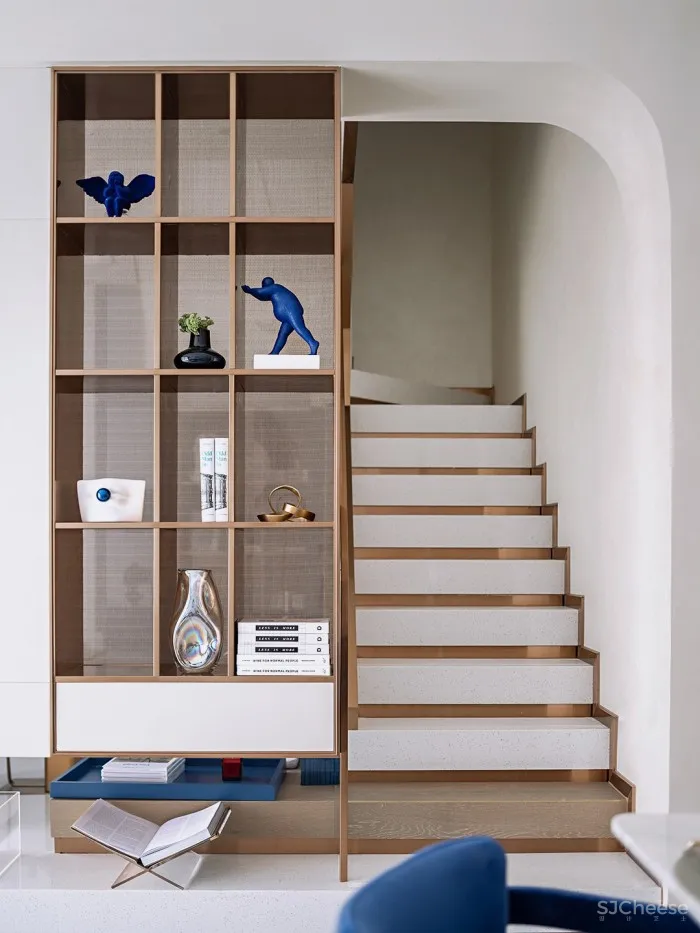 EHOO易虎设计 | 北海彰泰白鹭湾叠墅中叠样板间