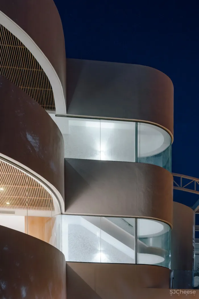 ZOOCO Estudio丨西班牙Flamingo俱乐部酒店