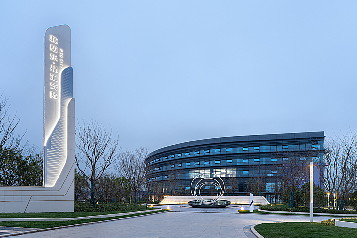 新作丨 GND恩嘉设计:光年 之外!