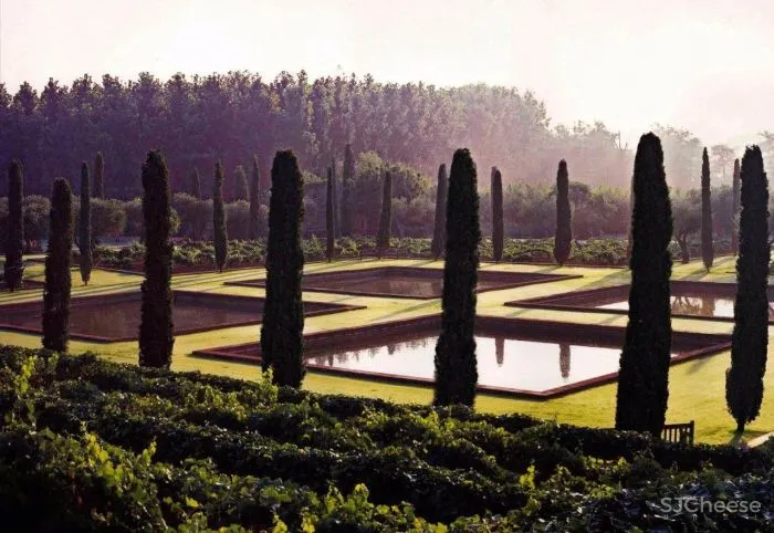 从哲学跨界到景观设计大师,他却说自己只是 一位 “ 园丁 ”