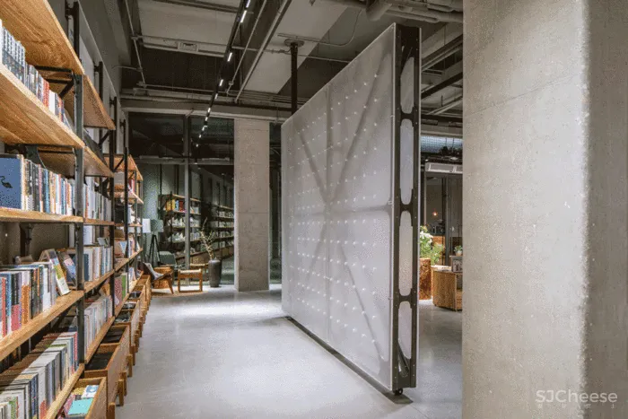 新作 嵌入旋转“结构” 无目的概念书店 罗宇杰工作室