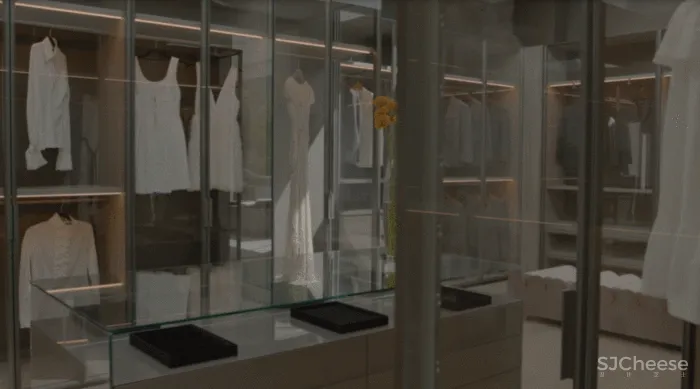 4.2亿比弗利山庄豪宅，1688㎡奢华内饰，光卫生间就14个！