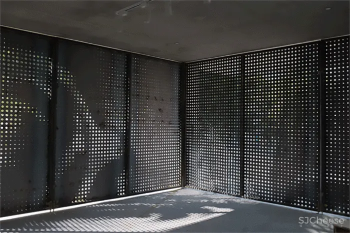 会“呼吸”的多米诺展馆 深圳大学 本原设计研究中心